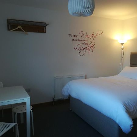 Mcmillan House Studio Apartments York Bagian luar foto