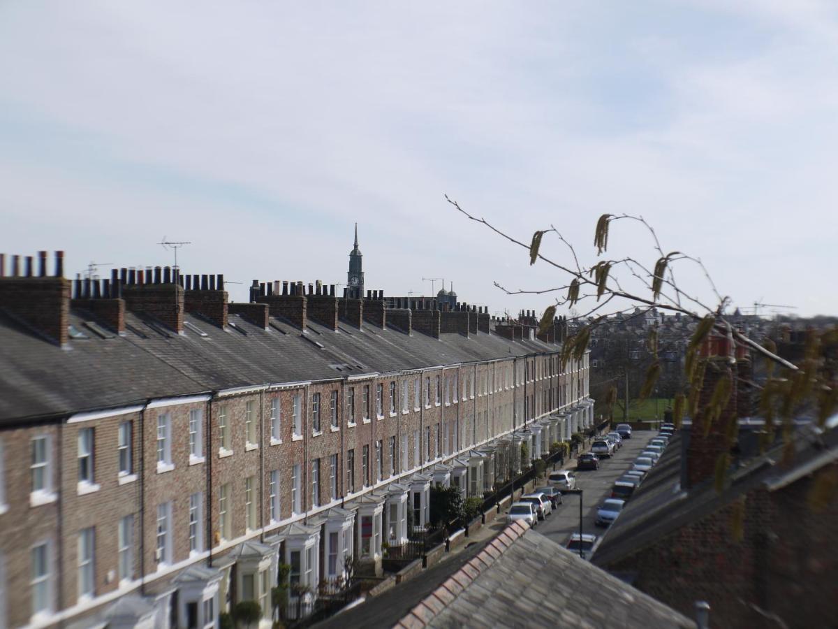 Mcmillan House Studio Apartments York Bagian luar foto