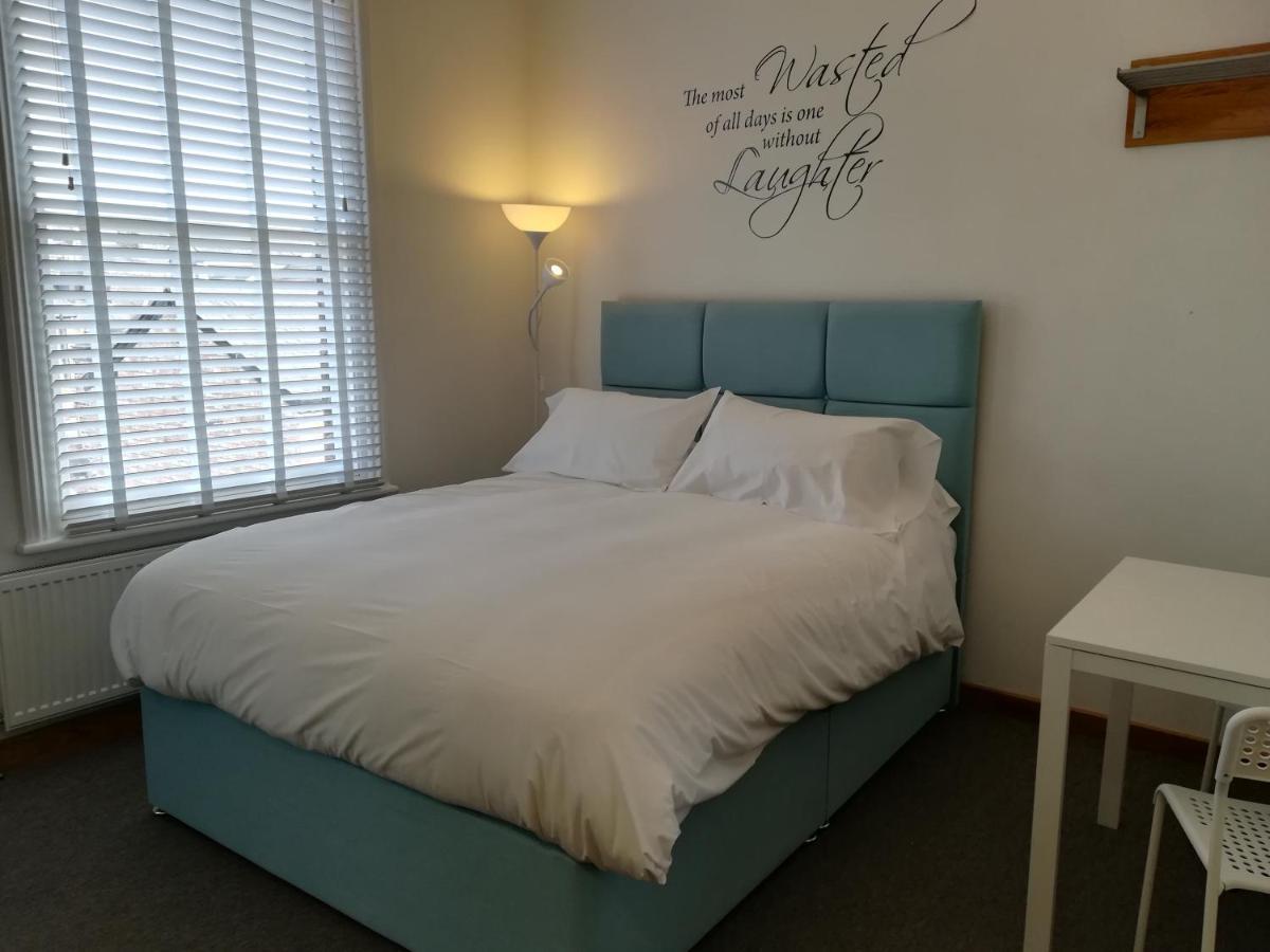 Mcmillan House Studio Apartments York Bagian luar foto