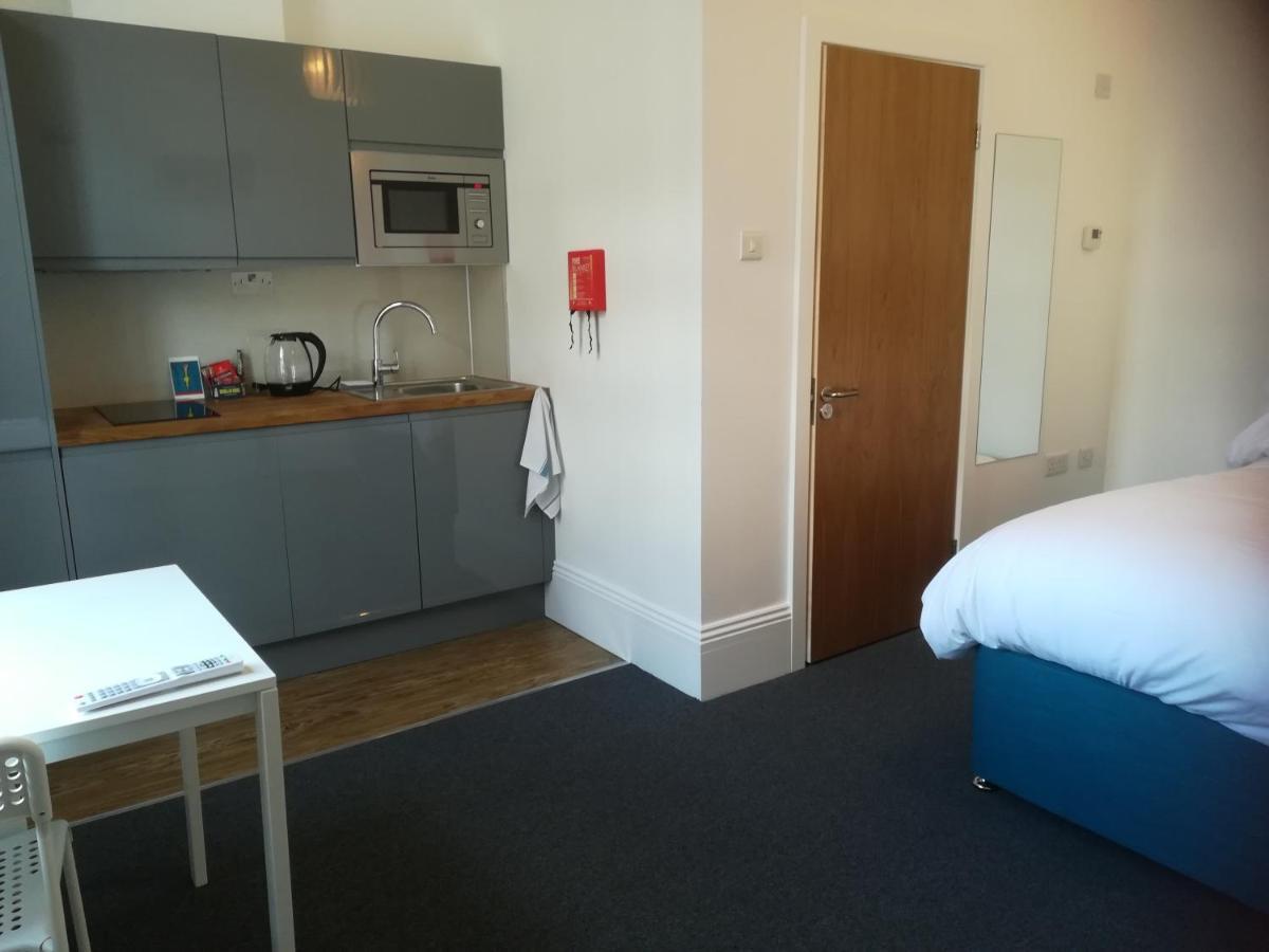 Mcmillan House Studio Apartments York Bagian luar foto